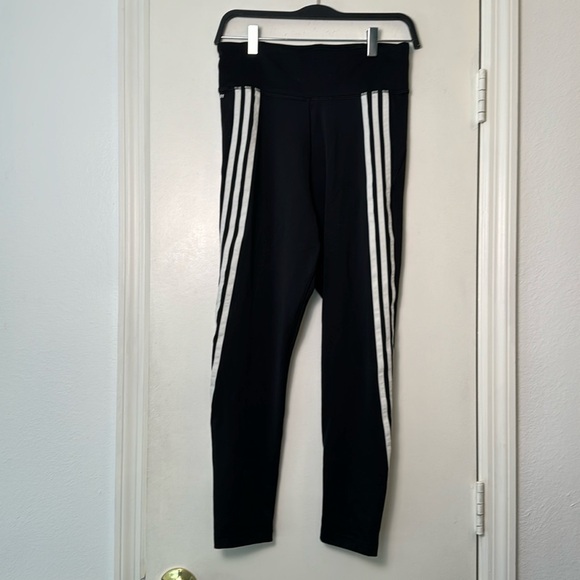 Women's Adidas Aeroready 3 Stripe Athletic Leggings Size Medium - Picture 1 of 8